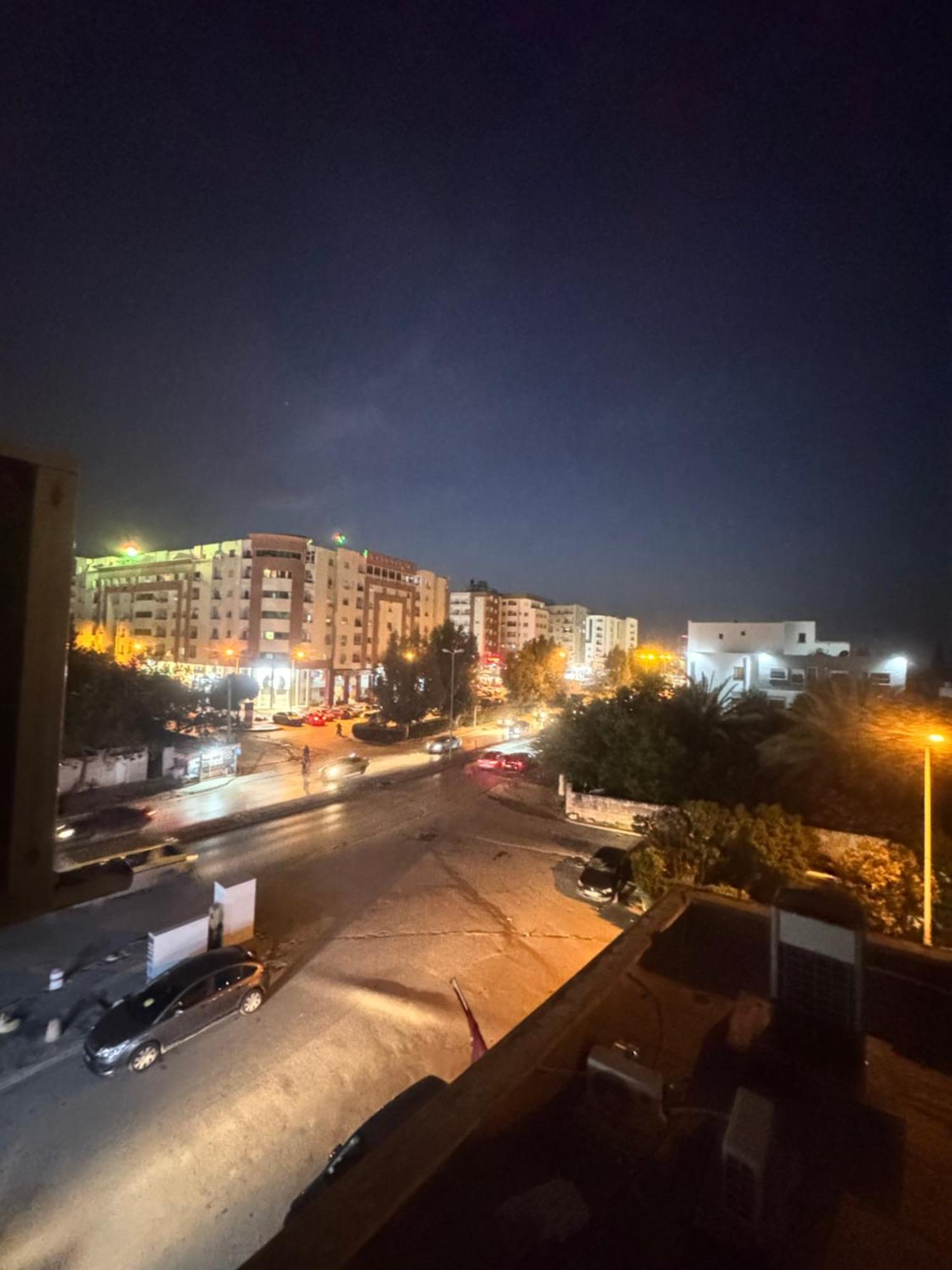 Apartment A Laouina En Face De Downtown *